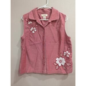 Sleeveless button up collared blouse w/sewn applique flowers, Bechamel petites L